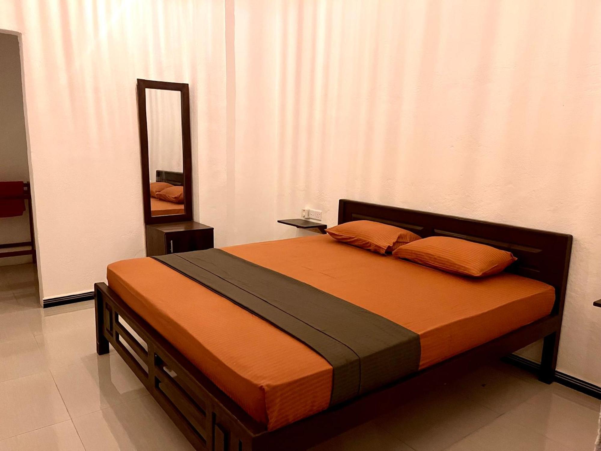 Sea La Vie Hotel Аругам Бей Екстериор снимка